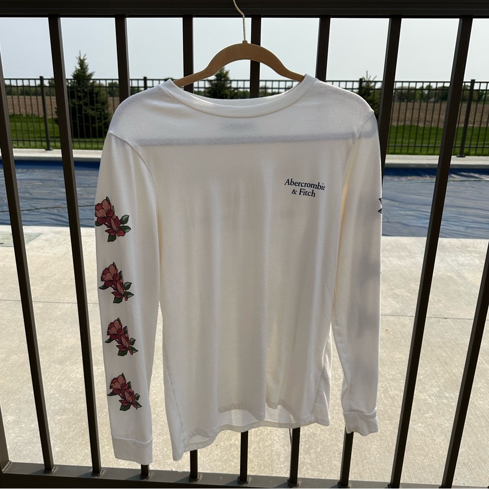 Abercrombie & Fitch long-sleeve